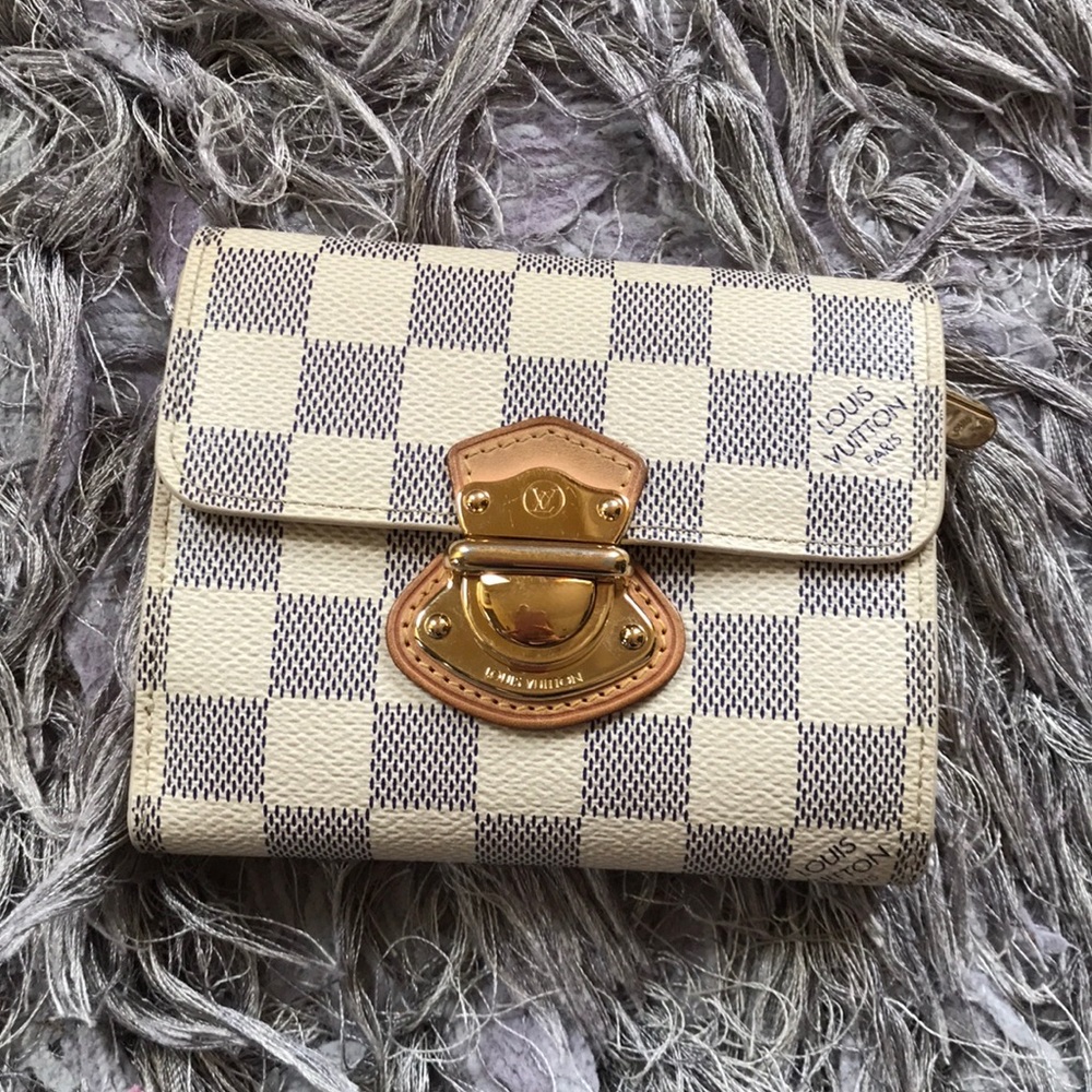 Louis Vuitton Azur Joey wallet